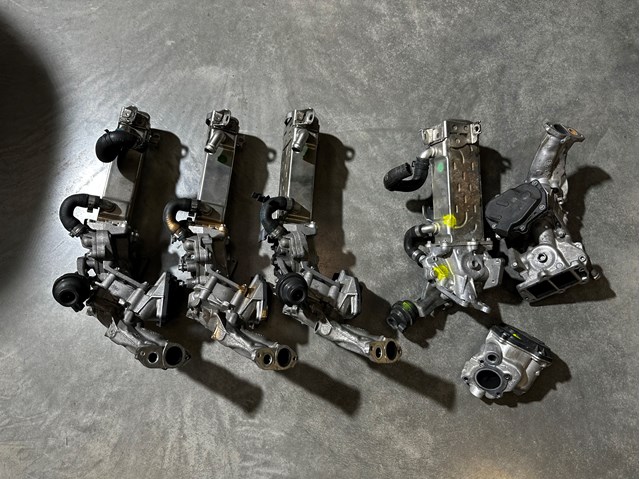 Клапан EGR, рециркуляції газів A6511400360 MERCEDES