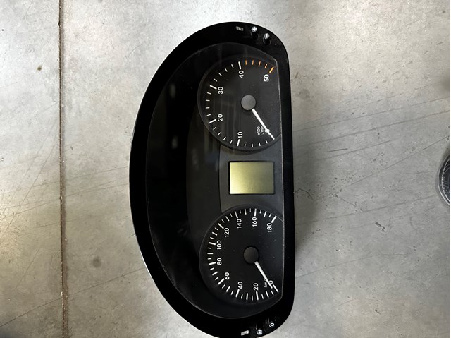 Щиток приладів (комбінація) A9064465821 MERCEDES