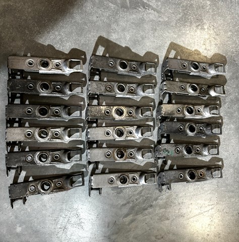 Замок капота A9067500450 MERCEDES