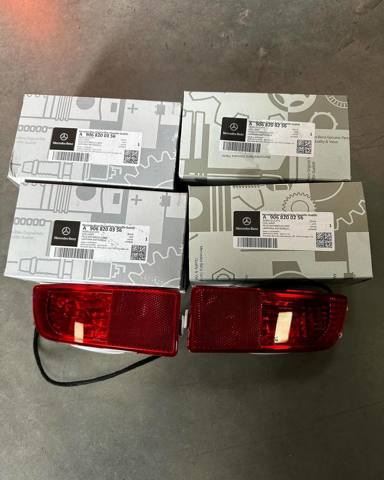 Фара протитуманна задня A9068200256 MERCEDES