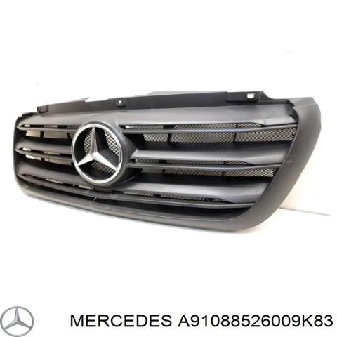 Облицювання радіатора A91088526009K83 MERCEDES