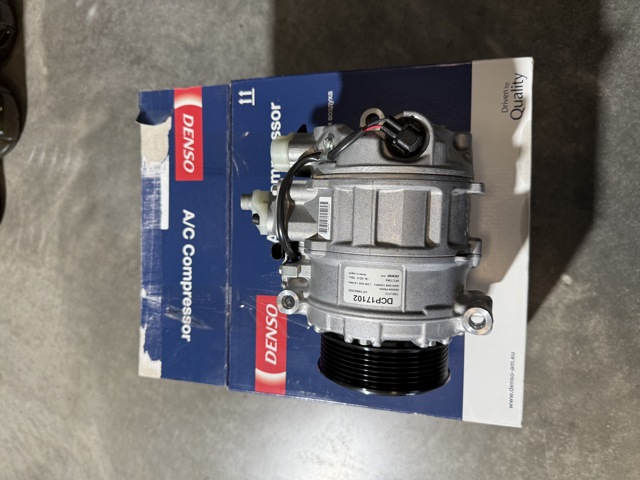 Компресор холодоагенту DCP17102 DENSO