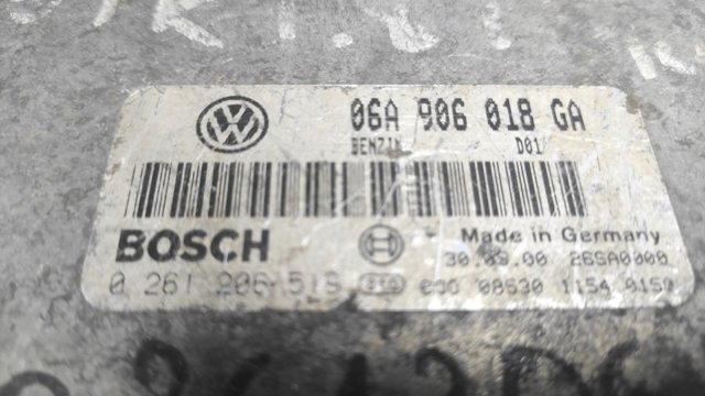 Комп'ютер двигуна 06A906018GA VAG