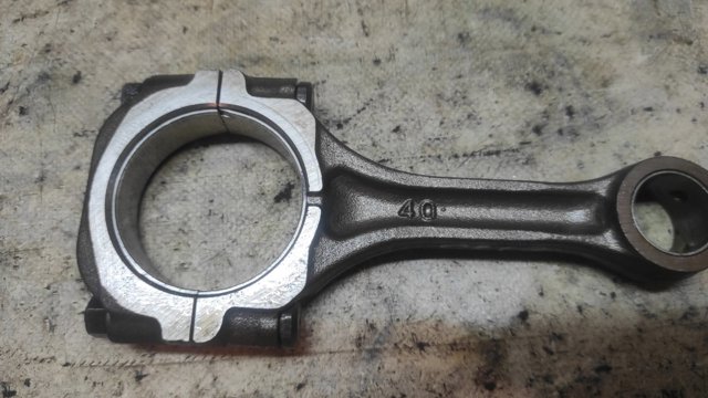 Шатун поршня ДВЗ 12100AA240 SUBARU