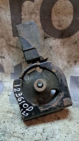 Подушка передньої опори двигуна 123610D120 TOYOTA