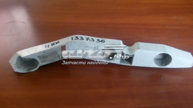 Кронштейн бампера переднього, зовнішній лівий 1337336 FORD