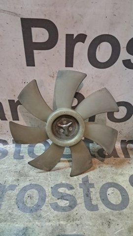 Вентилятор кондиціонера, правий 1636128070 TOYOTA