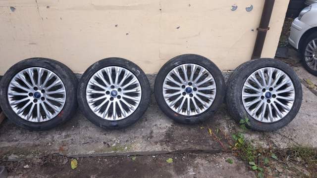 2237382 Ford