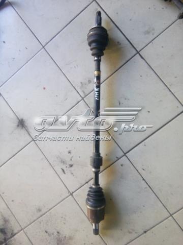 Піввісь передня, права 44305SNLT00 HONDA