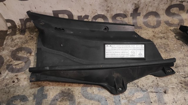 Решітка двірників, права 5578442020 TOYOTA
