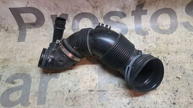 Патрубок повітряний, вихід повітряного фільтра 5Q0129654E VAG