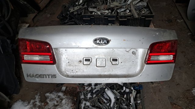 Кришка багажника кузова 692002G020 HYUNDAI