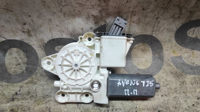 Склопідйомник передньої правої двері 6981005050 TOYOTA