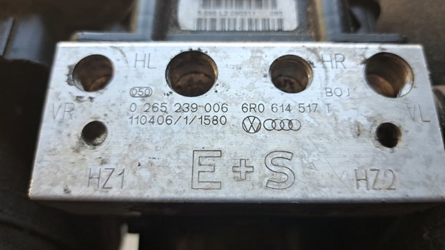 Блок АБС гідравлічний 6R0614517T VAG