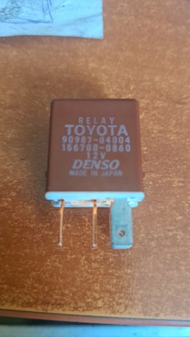 Реле електричне багатофункціональне 9098704004 TOYOTA