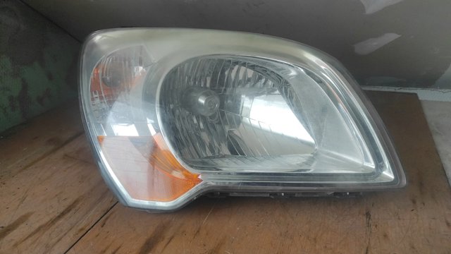 Фара правая 921020Z110 HYUNDAI