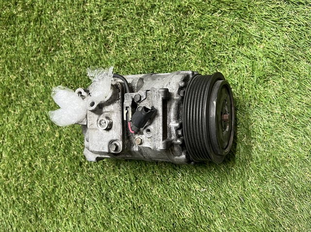 Компресор холодоагенту A0012308111 MERCEDES