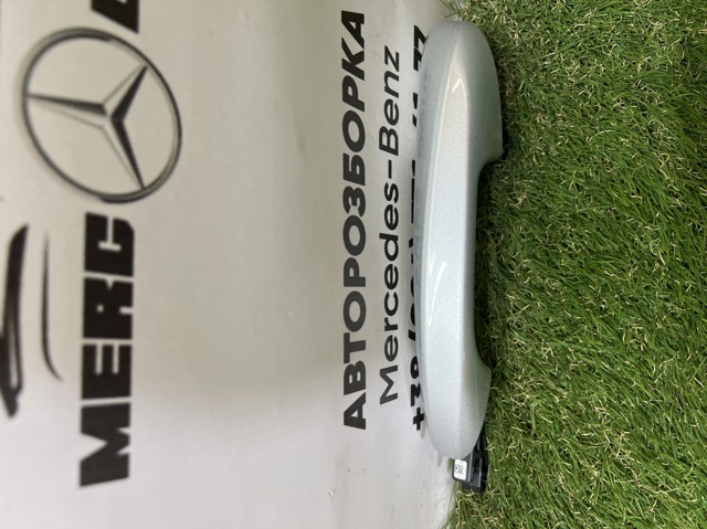Ручка задніх дверей зовнішня, ліва A0997601559 MERCEDES
