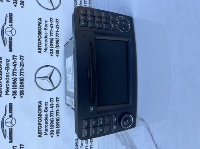 Магнітола A1648705094 MERCEDES