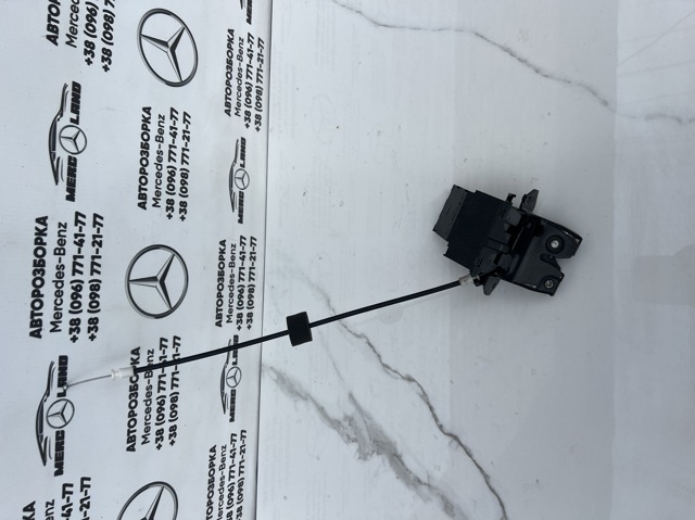 Замок дверей багажника A1717500085 MERCEDES
