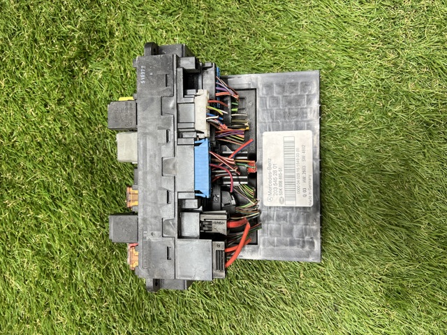 Блок керування сигналами SAM A2035452801 MERCEDES