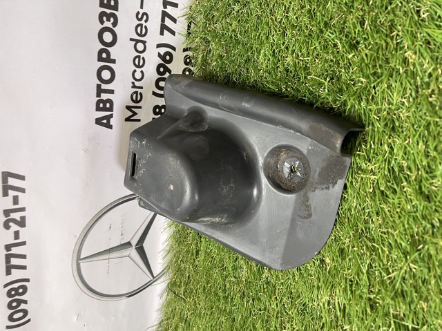 Лючок (дверцята) бензобака A2036982130 MERCEDES