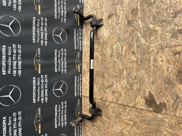 Стабілізатор передньої підвіски Mercedes C