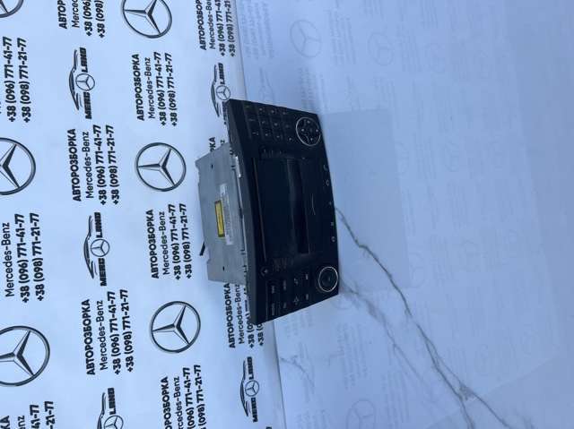 Магнітола A2118704589 MERCEDES