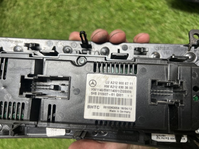 Блок управління кондиціонером A2129008711 MERCEDES