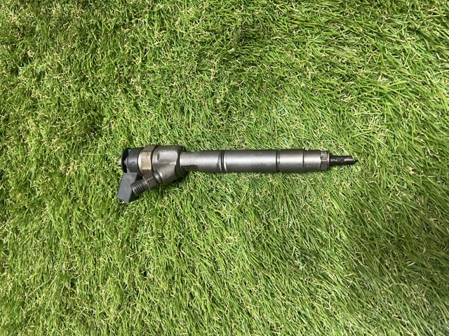 Форсунки електромагнітні A6400700787 MERCEDES