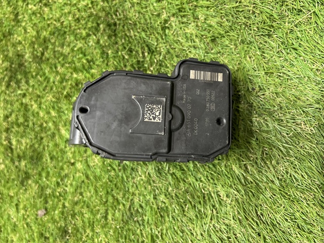 Дросільна заслінка в зборі A6510900270 MERCEDES