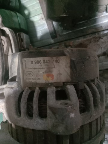Генератор автомобільний 0986042740 BOSCH