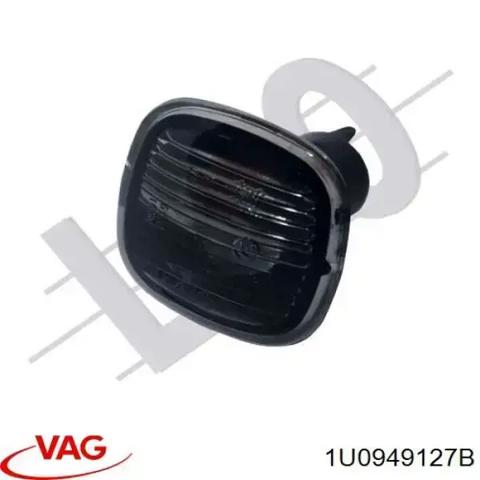 Повторювач повороту на крилі 1U0949127B VAG