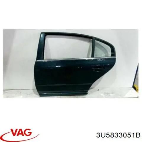 Двері задні, ліві 3U5833051B VAG