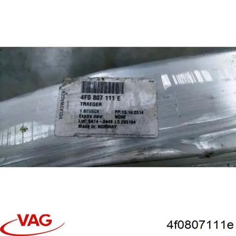 Шина бампера переднього 4F0807111E VAG