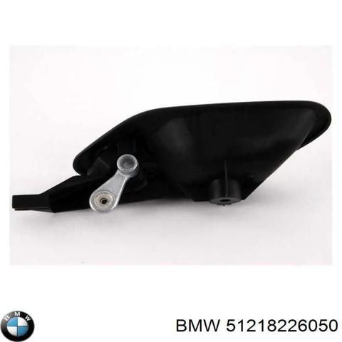 Ручка правих задніх дверей 51218226050 BMW