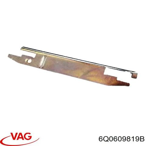 Скоба-розтяжка гальмівного барабана, ліва 6Q0609819B VAG