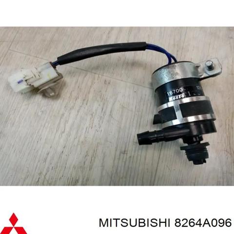 Насос-двигун омивача фар 8264A096 MITSUBISHI