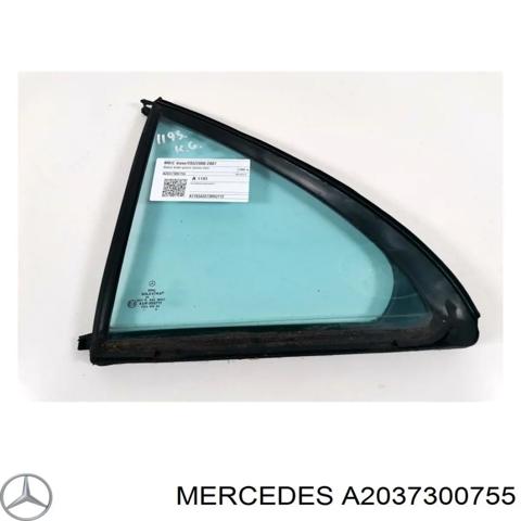 Скло-кватирка двері, задній, лівою A2037300755 MERCEDES