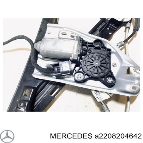 Двигун склопідіймача двері передньої, правої A2208204642 MERCEDES