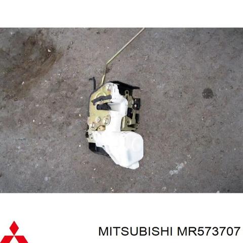 Замок водійських дверей MR573707 MITSUBISHI