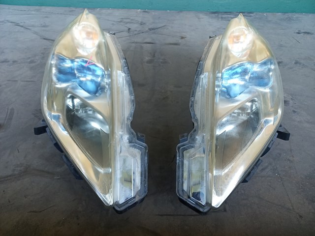 Фара передня права 260103NA1A NISSAN