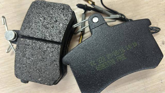 Комплект задніх колодок FC222 FRICO