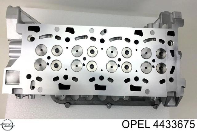 ГБЦ мотора 4433675 OPEL