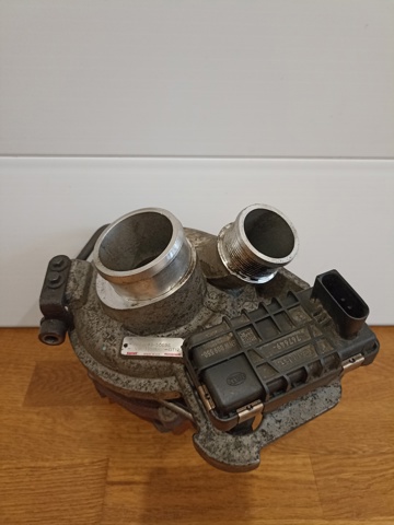 Турбіна LR022790 LAND ROVER