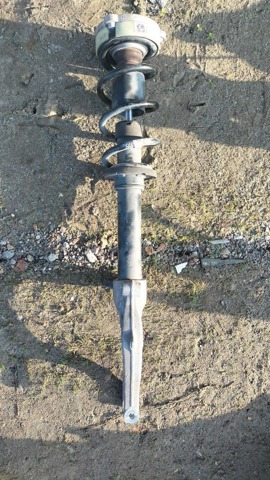 Амортизатори передні 8W0413031BA VAG