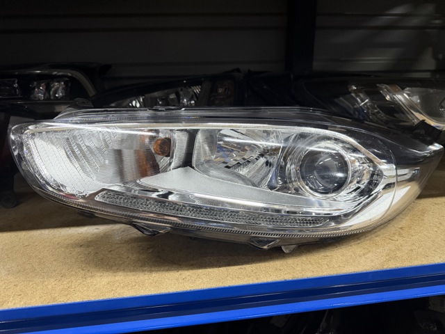 Оптика 2126899 FORD