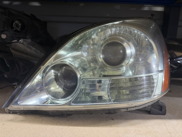 Фара основна ліва 811706A070 TOYOTA
