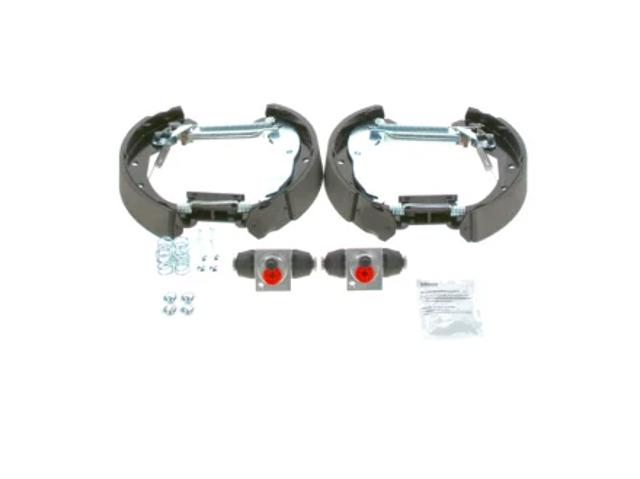 Колодки гальмівні задні, барабанні 0204114633 BOSCH
