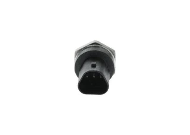Датчик тиску палива 026154401F BOSCH